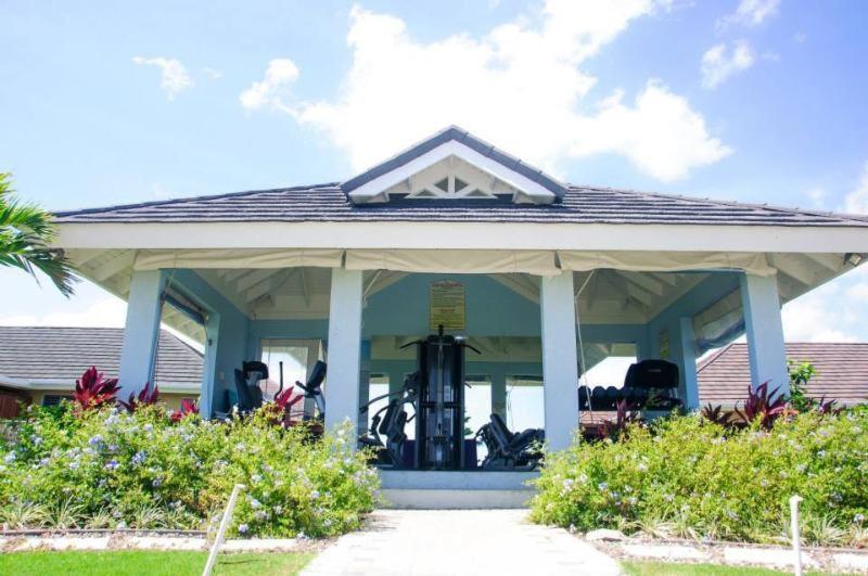Villa The Artist Place At Estates St Ann *